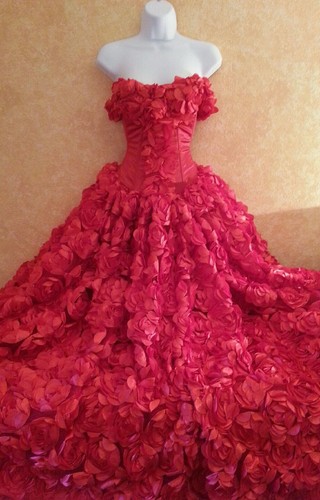 Scarlet rose goddess east - rose,