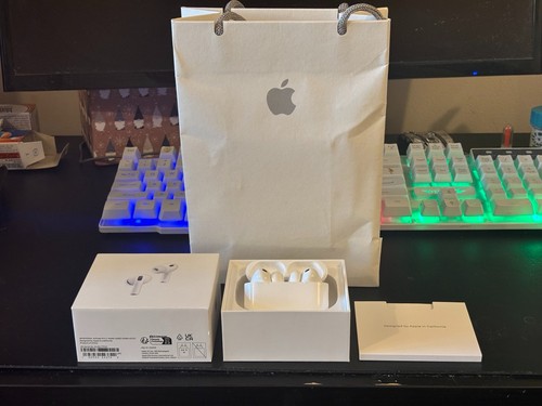 Apple airpods pro - 3,