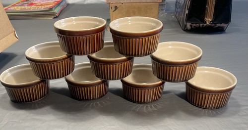 Set ribbed stoneware - of,