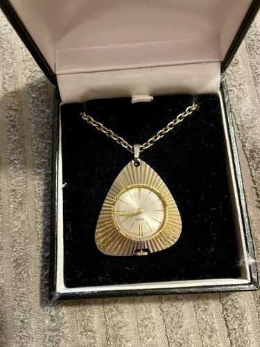 Vintage 1960 gold - vintage, 1960’s