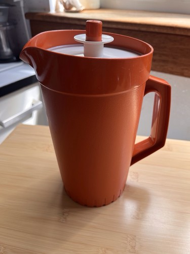 Vintage retro 1970s orange - retro,