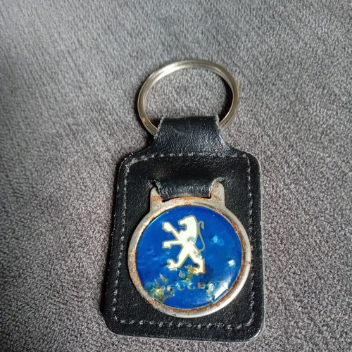 Genuine peugeot leather - peugeot,