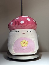 squishmallow - sakina the