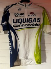 Sugoi cycling jersey(M) with