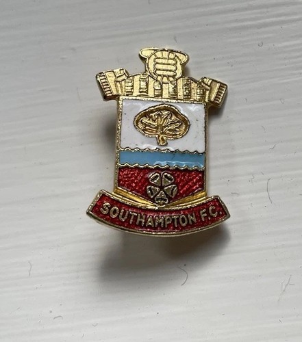 Southampton football club pin - club,