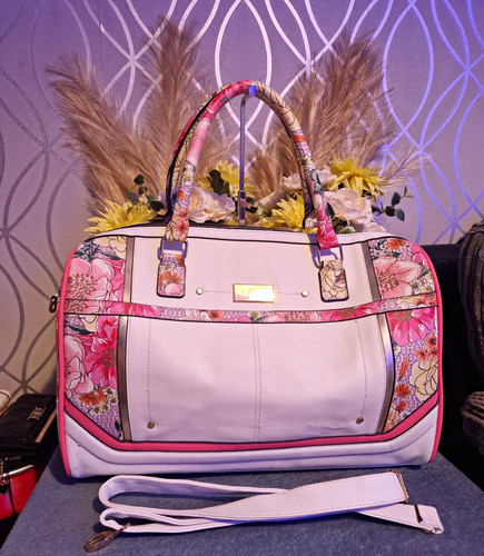 River island floral holdall - river,