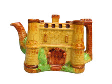 Vintage Novelty Tea Pot Old English Castle Wadeheath