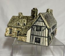 Tey Pottery Cromwell’s