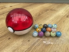 Pokemon Pokeball JAKKS Marble Shooter Toy 2007 with 14x Marbles