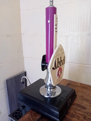 Abbot ale beer - abbot,