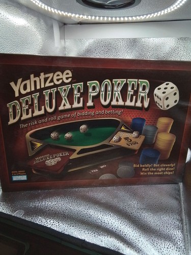 Yahtzee deluxe poker board - yahtzee,