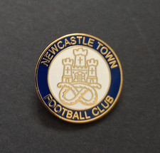 ENGLISH - ENGLAND - NON LEAGUE FOOTBALL TEAM LAPEL PIN BADGES - N - O