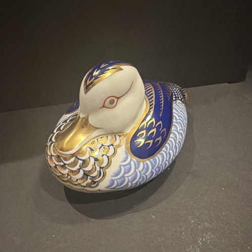 Royal crown derby - crown,