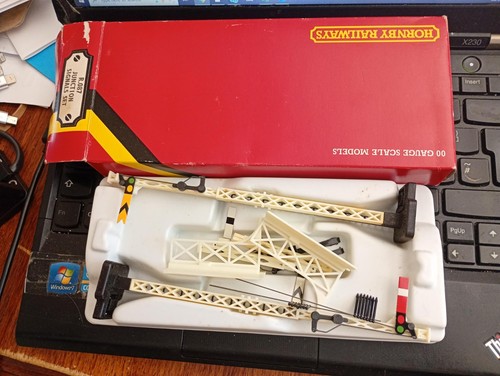Hornby r087 junction signals - ,