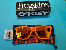 BNIB OAKLEY FROGSKINS