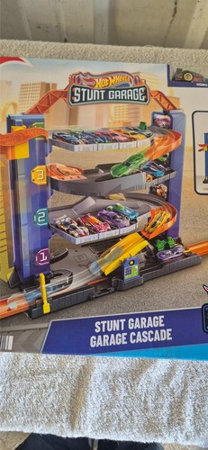 Hot wheels city stunt - hot,
