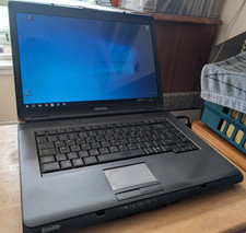 LAPTOP PC: Toshiba Satellite