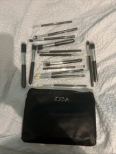 Zoeva Makeup Brush Set With