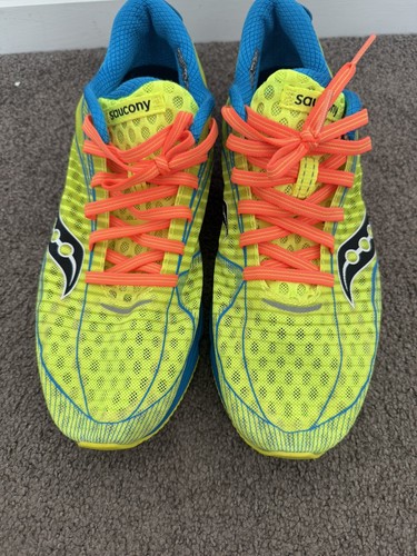 Saucony type running shoes - type,