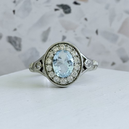 Aquamarine oval 14k - 2.1, ct