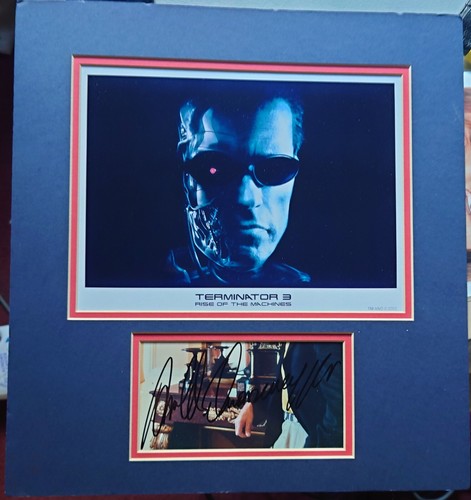 Arnold schwarzenegger signed - arnold,