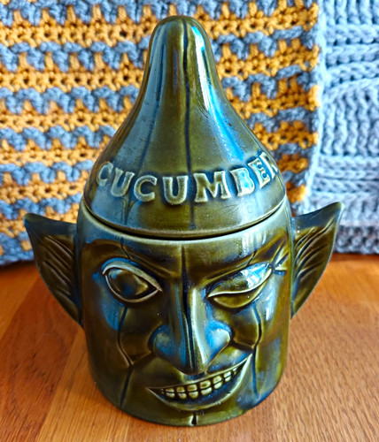 Vintage cucumber pot - vintage, p&k