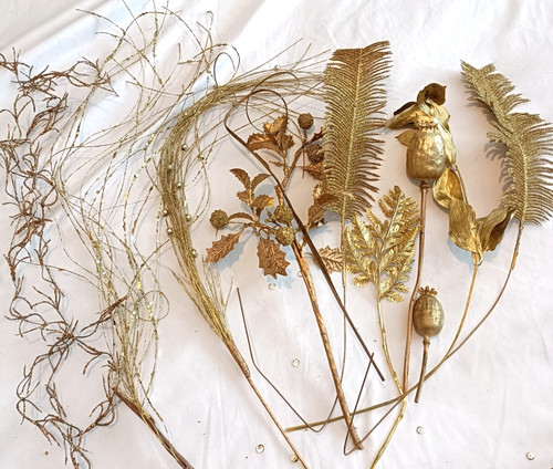 Mixed lot gold dried - of,