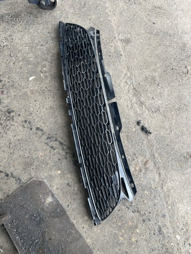 Gloss black front - gloss,