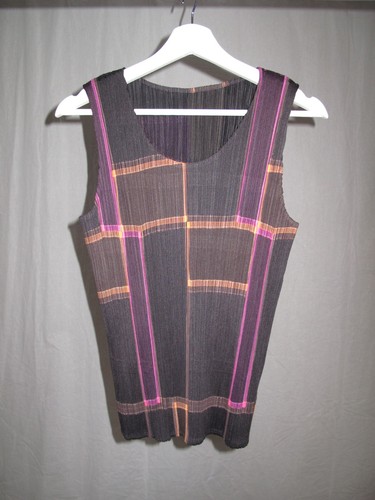 Pleats please issey - pleats, miyake