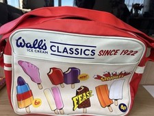 Vintage Retro Walls Ice Cream Red   Shoulder Bag