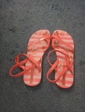 Ipanema Women's Flip Flops Size 4