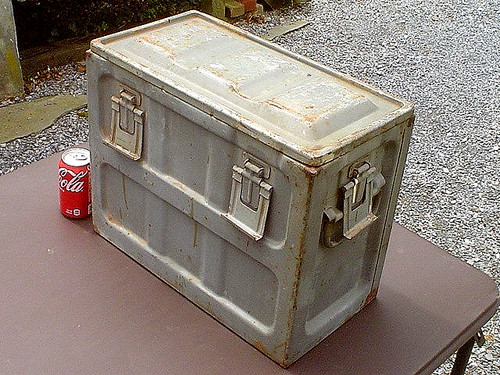Large vtg heavy steel six - large,