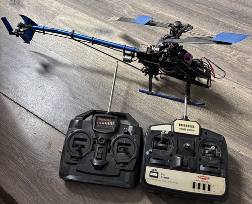 Vintage helicopter with 2 - vintage, rc