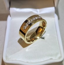 New.  TJC Gorgeous Titanium Simulated Diamond Mens Wedding Band.   Size W