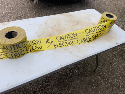 Caution electric cable below - electric,