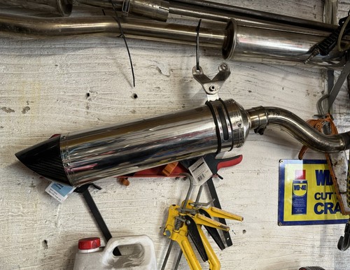 Daytona 955i t595i exhaust - -,