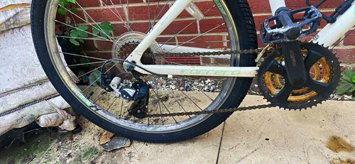 Carrera 26in mountain bike - mountain,