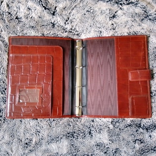 Microfile brown fine - brown, leather