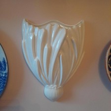 Sylvac Hyacinth wall pocket