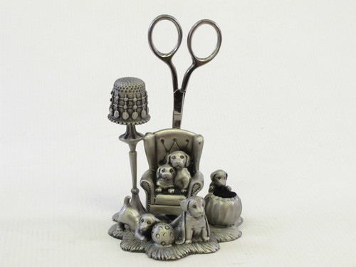 Puppy dog sewing station - dog,