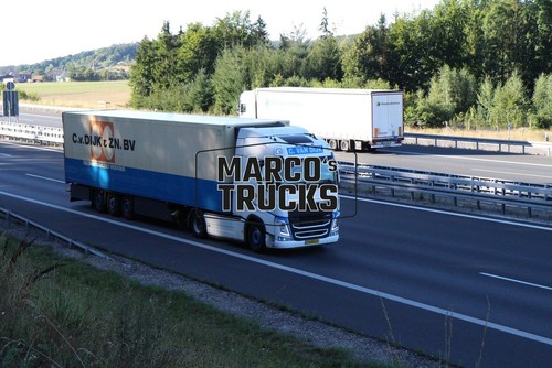 Truck photo volvo - truck,