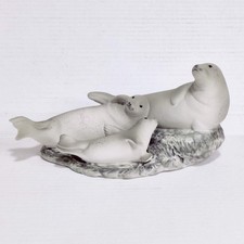 Highbank Porcelain - Common Seal Family (23 cm wide)