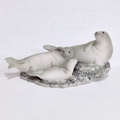 Highbank porcelain common - -,