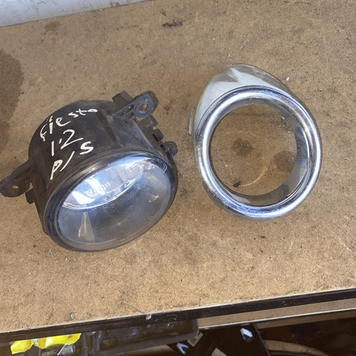 Fiesta mk7 front fog lamps - front,