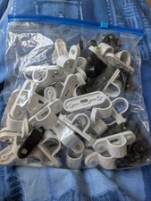 X59 bag 20MM Mixed Plastic PVC Conduit Saddles Spacer Bars White SEE DESCRIPTION