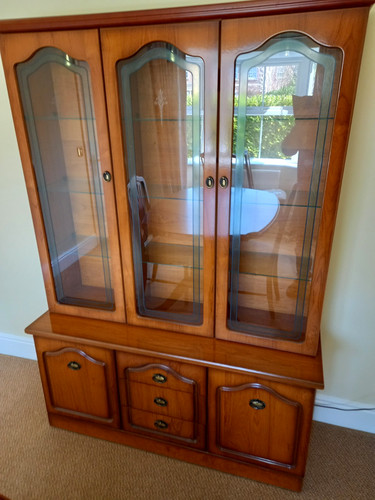Wood glass freestanding - &,
