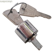 ukscooters LAMBRETTA STEERING LOCK WITH 2 KEYS GP AND SER 3 NEW