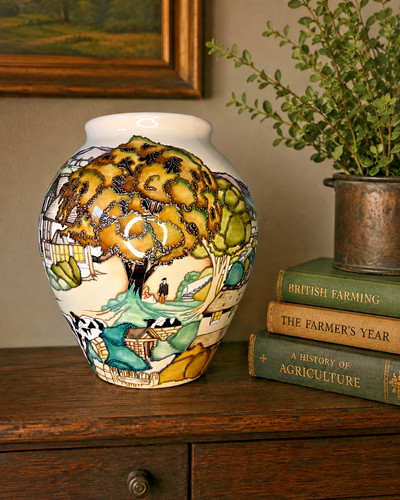 Moorcroft off market - to, market'
