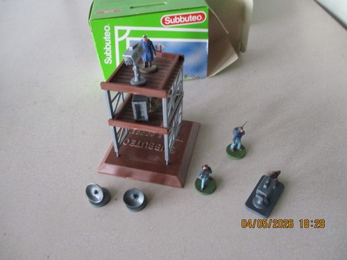 Subbuteo set 61208 outside - subbuteo,
