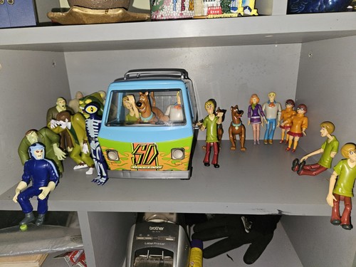 Scooby doo mystery machine - mystery,